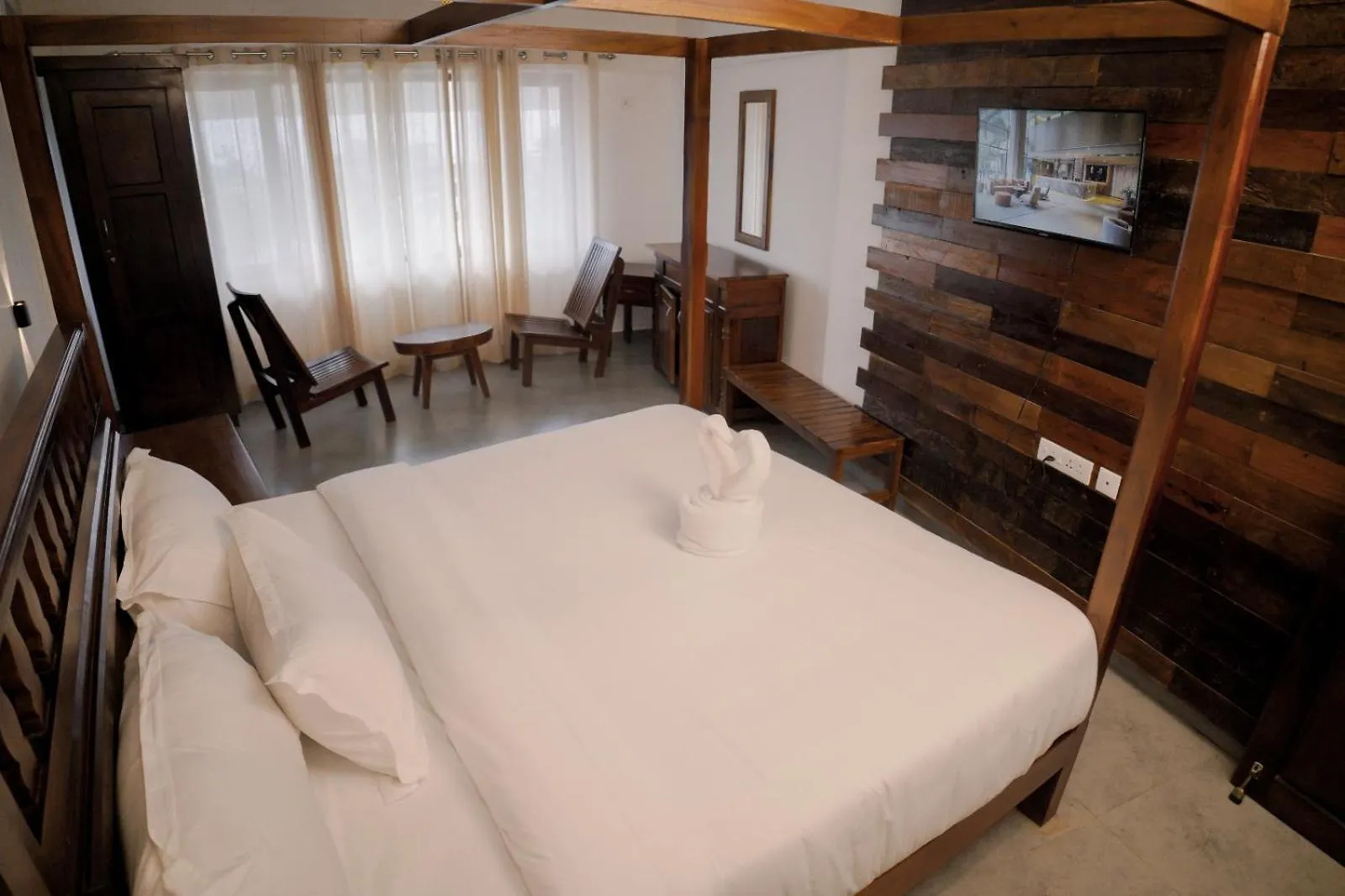 Avk Guest House Pīrmed 0*,